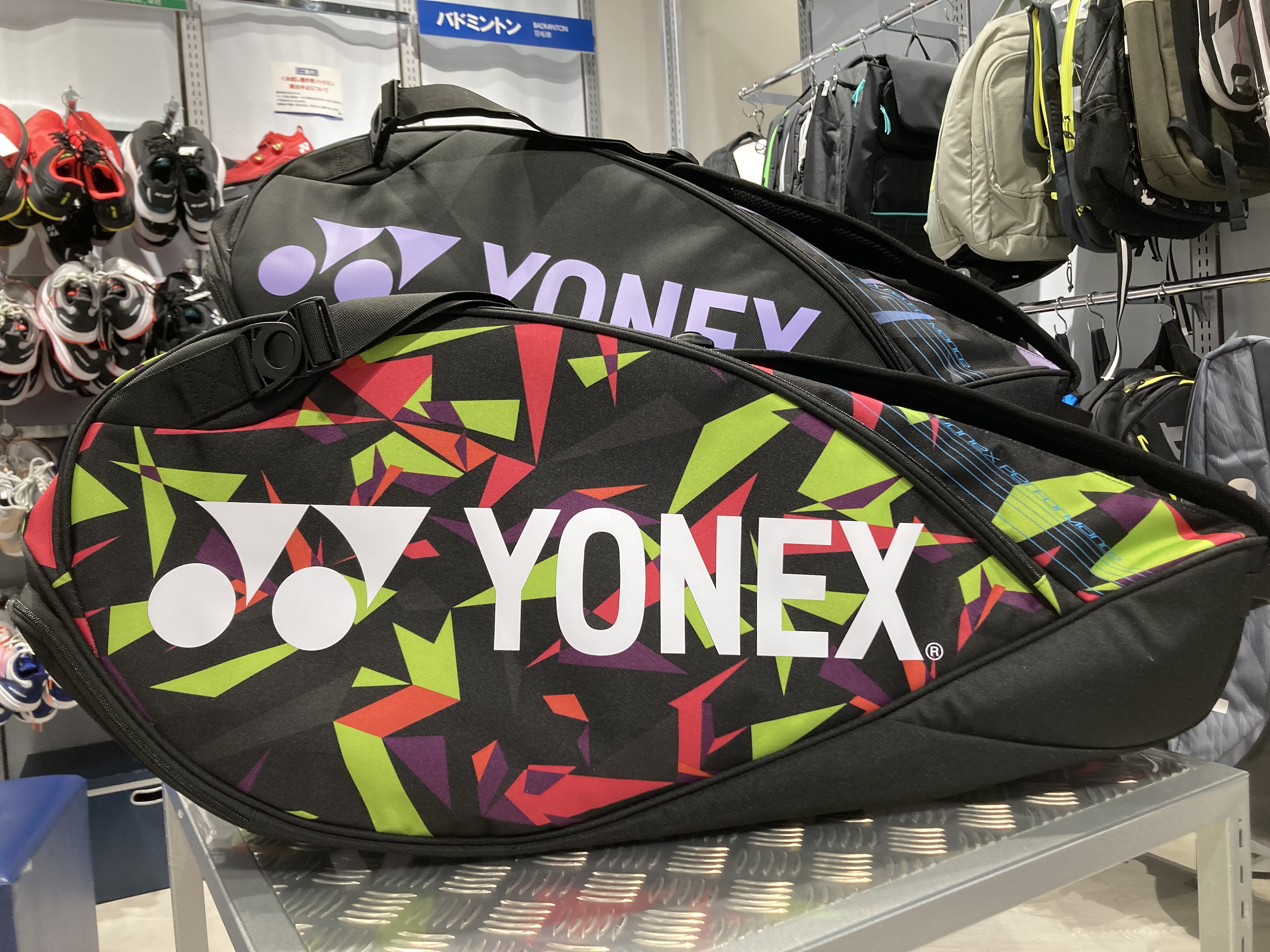 ヨネックスの新作バッグ入荷しました！