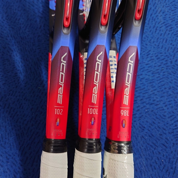 【☆入荷します☆】ヨネックスNEW Vコア"L"モデル【３月10日発売予定】