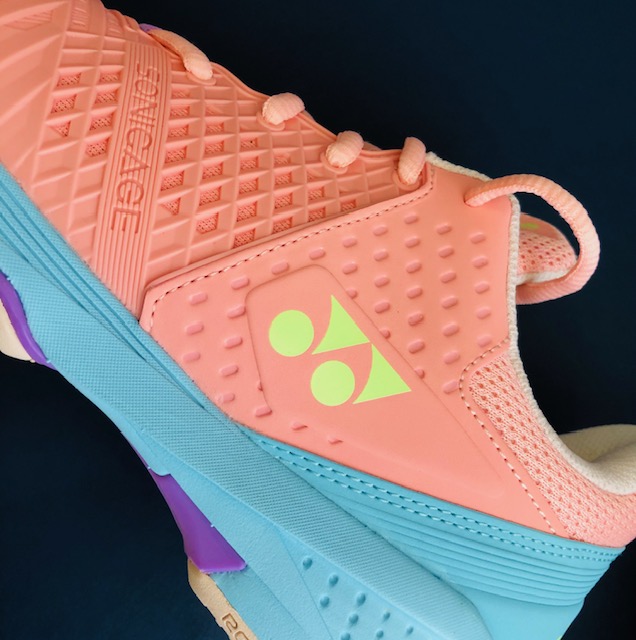 ★ヨネックス ソニケージ3シリーズ新色入荷しました!★