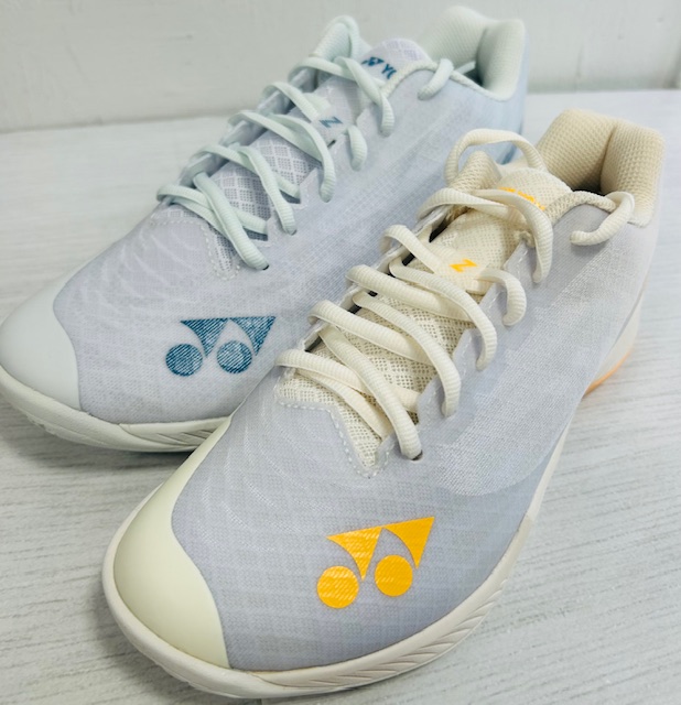 ★ヨネックス バドミントンシューズ 「AERUS Z 2 シリーズ」入荷しました！★